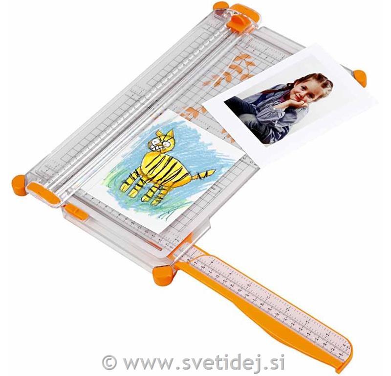 Rezalnik papirja Fiskars 22x14,5 cm
