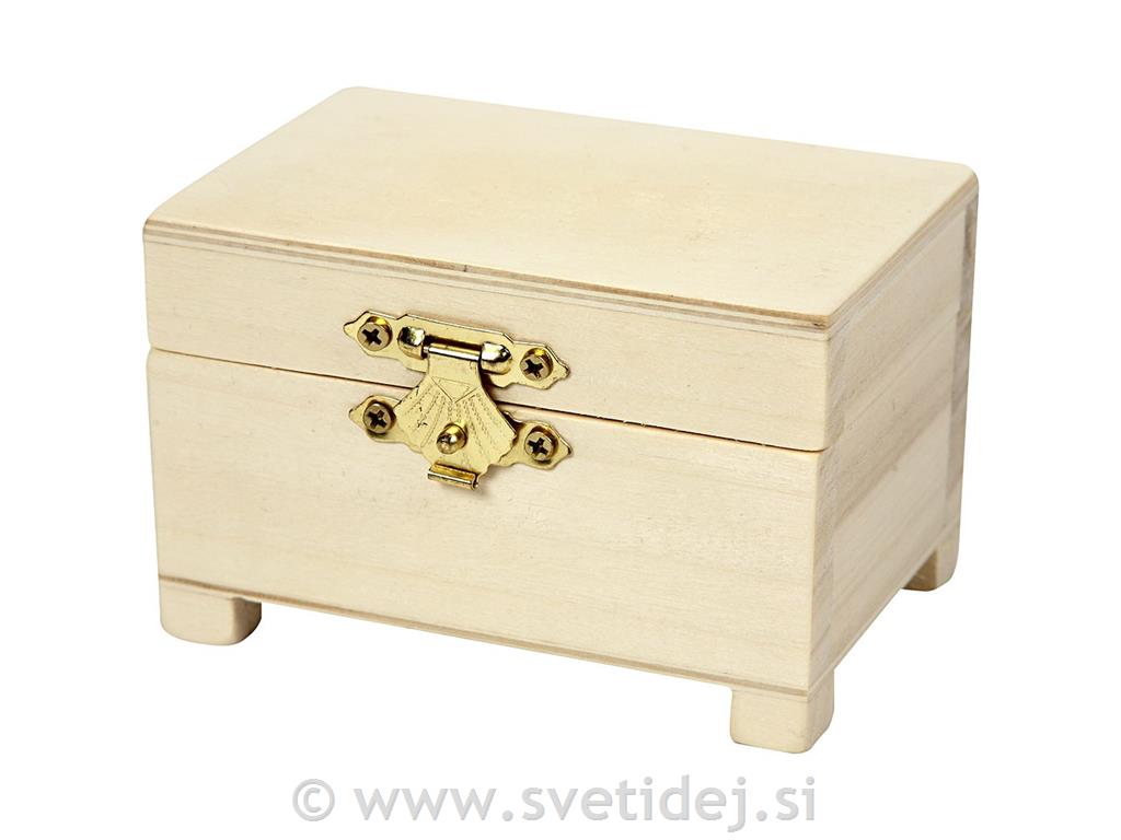 Lesena skrinja 6x9x6 cm
