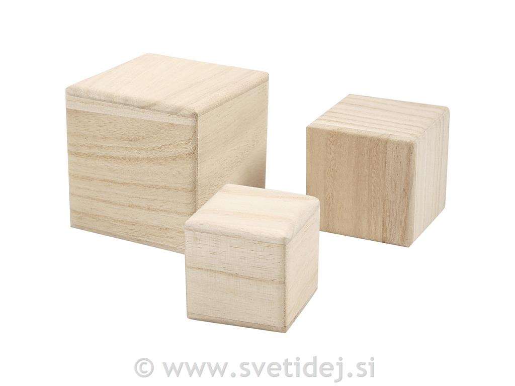 Lesene kocke 5+6+8 cm, set 3