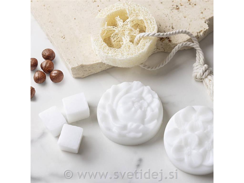 Milna osnova z maslom karite, zrnca,