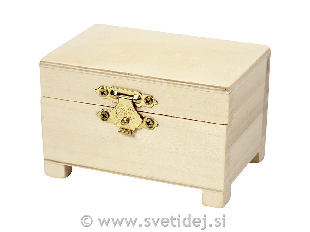 Lesena skrinja 6x9x6 cm