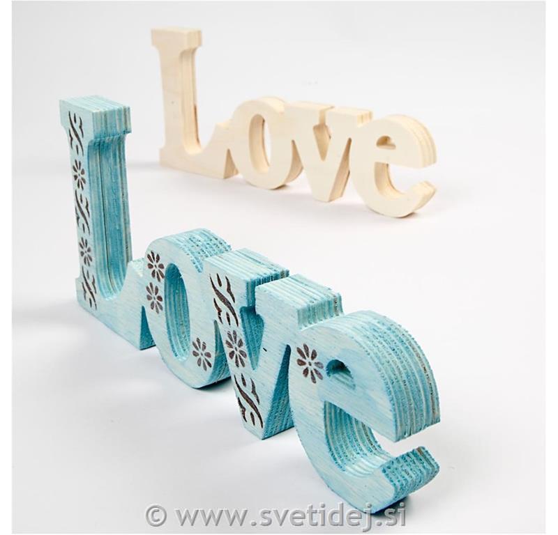 Leseni napis LOVE 23x10 cm