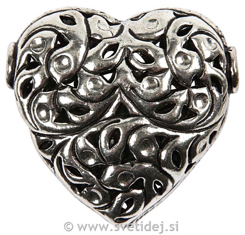 Posrebreno srce, 40x39x18 mm