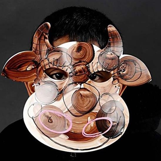 Ustvarjalna ideja Maske iz lepenke